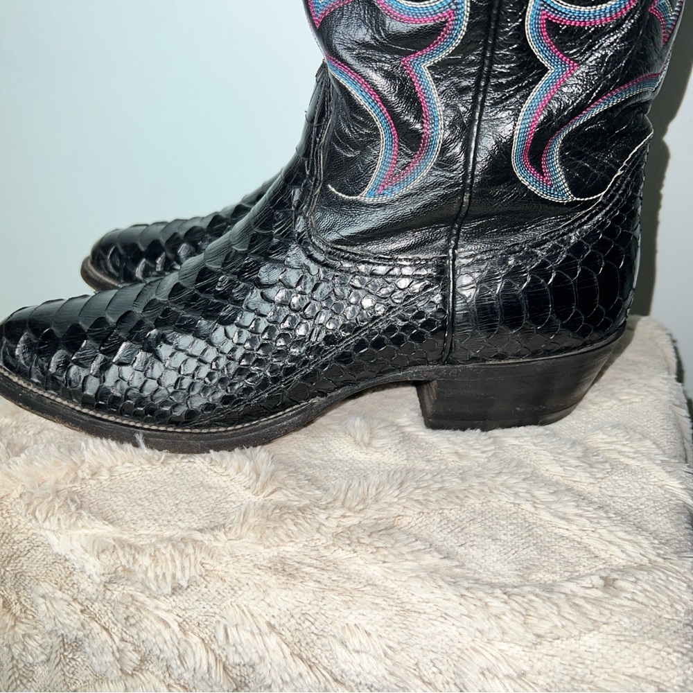 Nocona Black Python Cowboy Boots | Men's Size 8 | Exotic Leather Western Boots - Picture 16 of 17